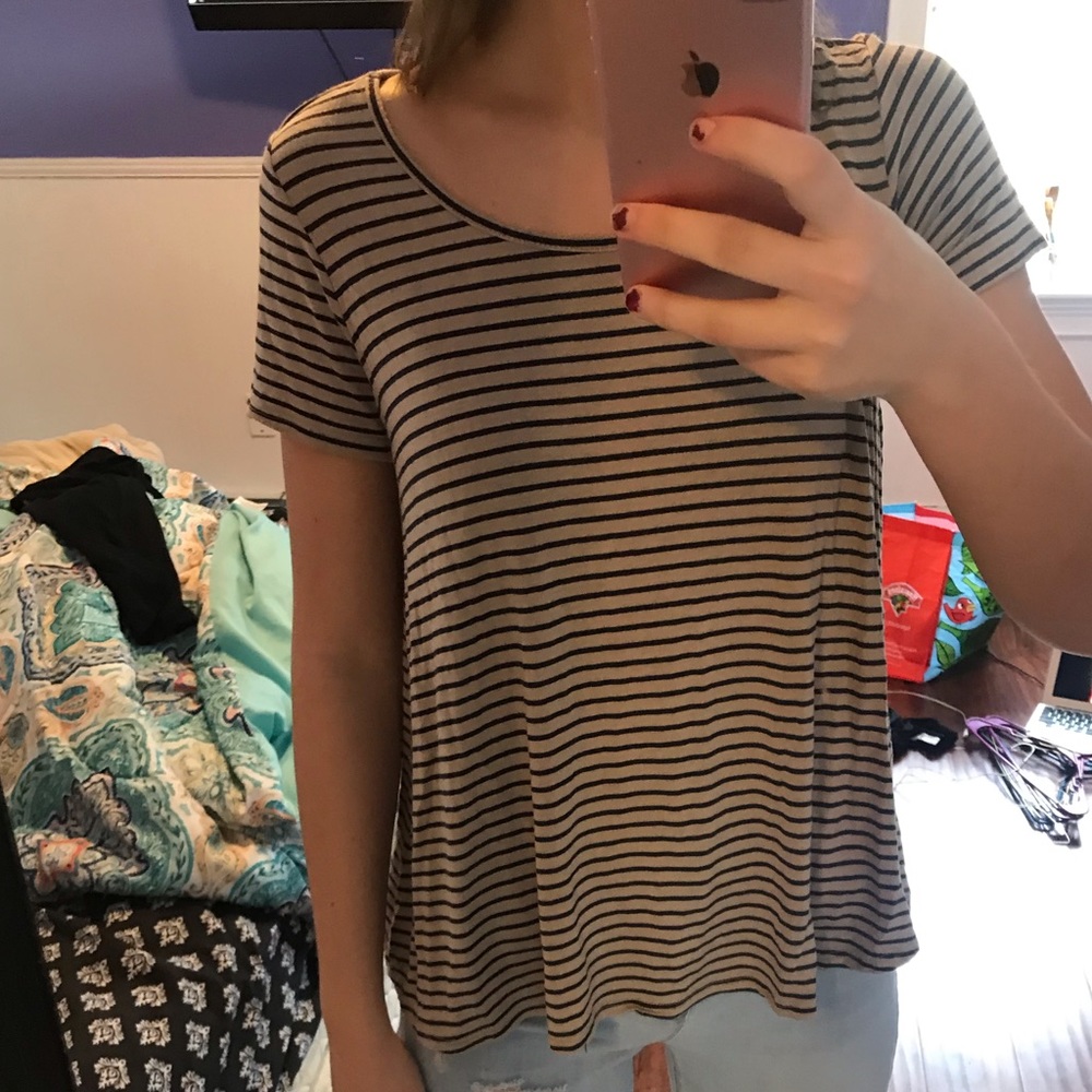 Tan and navy blue striped tee from forever 21